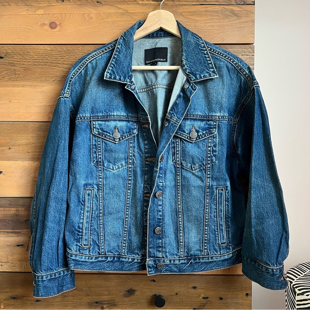Banana Republic Medium Wash Oversized Jean Jacket
